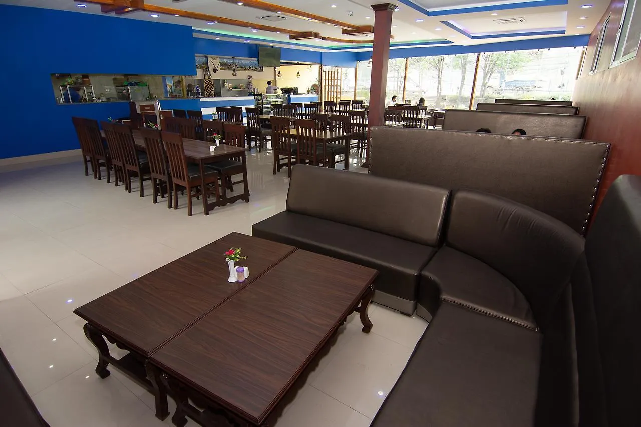Hotel Dine & Dream Kathmandu 3*,